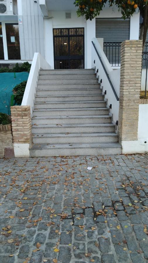 Apartamento Con Vistas Al Rio Guadalquivir En Triana, Sevilla Eksteriør bilde